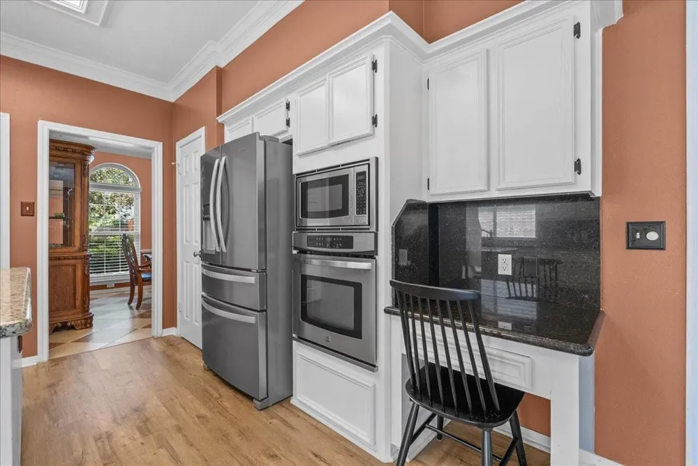 4318 Island Hills Drive Pasadena, TX 77059