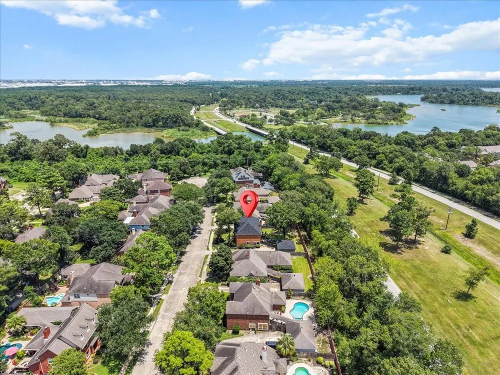 4318 Island Hills Drive Pasadena, TX 77059