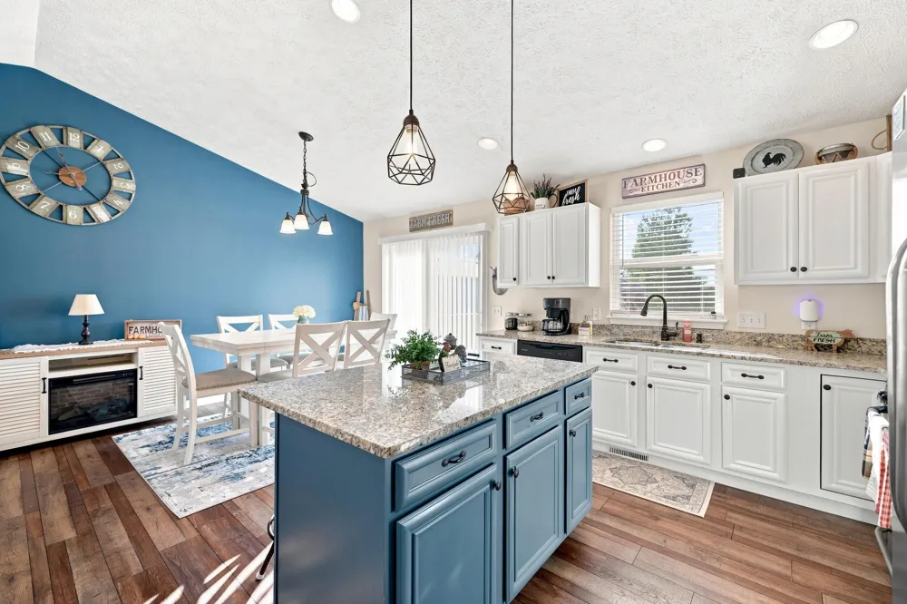 9752 Crystal Circle Zeeland, MI 49464