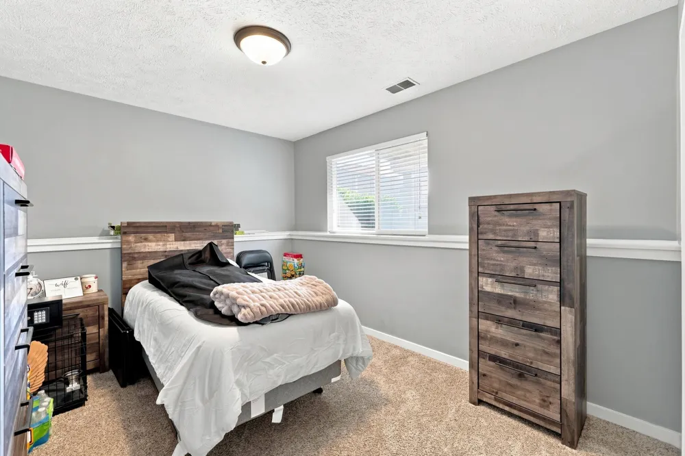 9752 Crystal Circle Zeeland, MI 49464