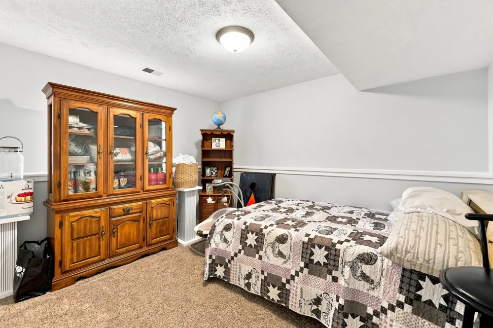 9752 Crystal Circle Zeeland, MI 49464