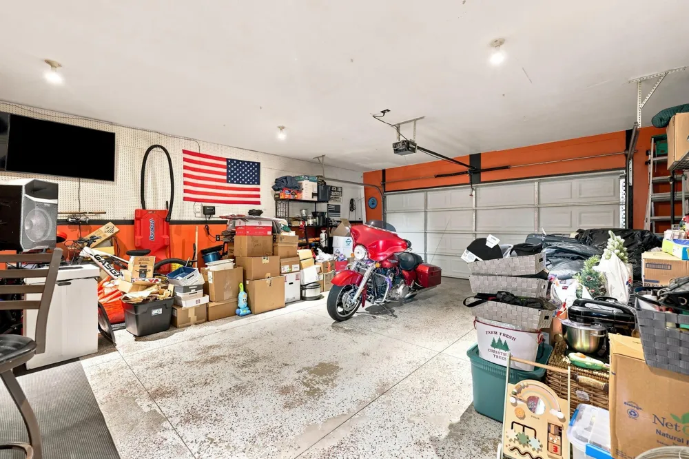 9752 Crystal Circle Zeeland, MI 49464