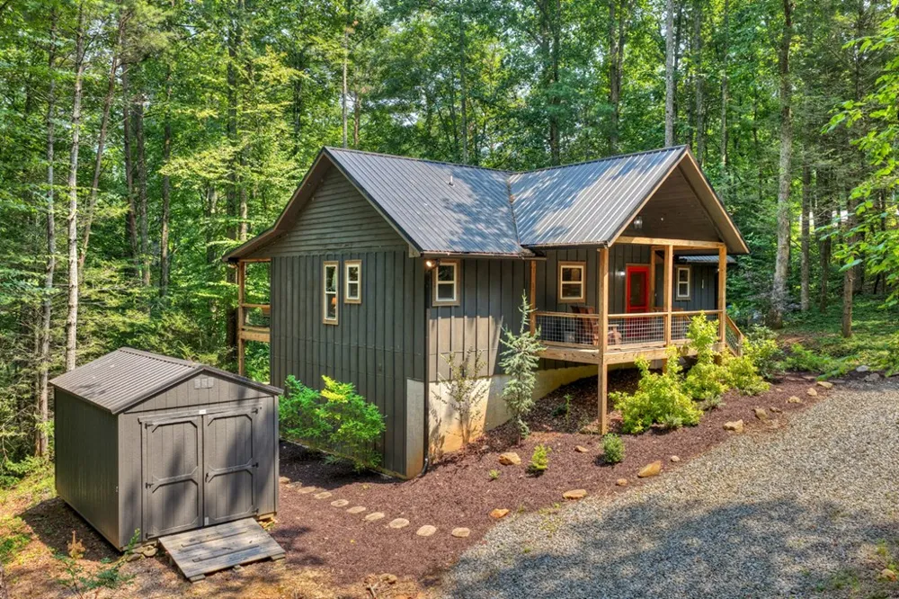 203 Buck Creek Trail Epworth, GA 30541