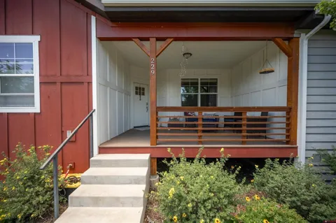 229 Sierra Vista Street