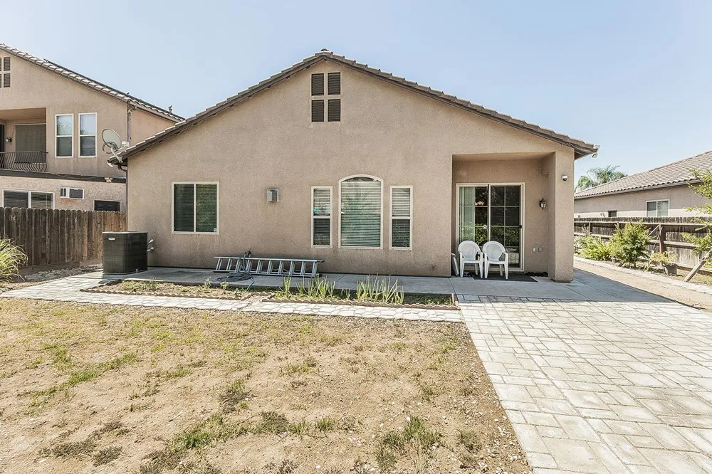 6936 W Wrenwood Lane Fresno, CA 93723