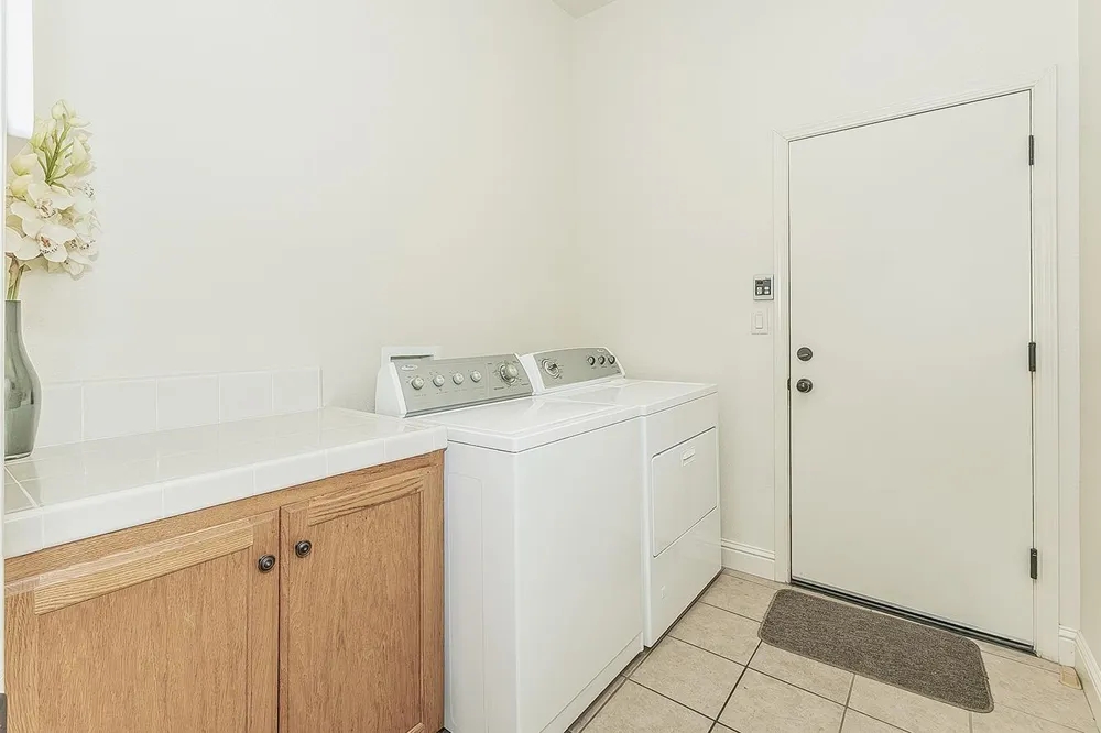 6936 W Wrenwood Lane Fresno, CA 93723