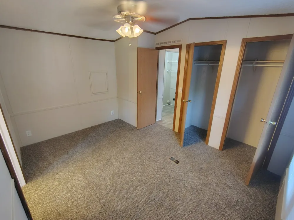 4289 Vin Rose, #002 Flint, MI 48507