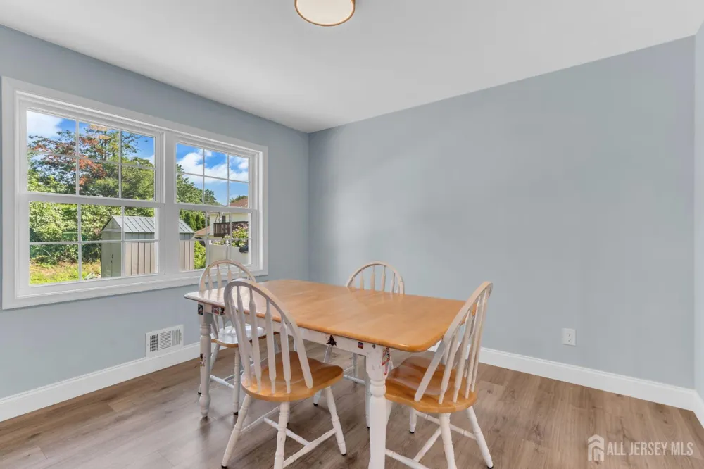 37 Janet Court Milltown, NJ 08850