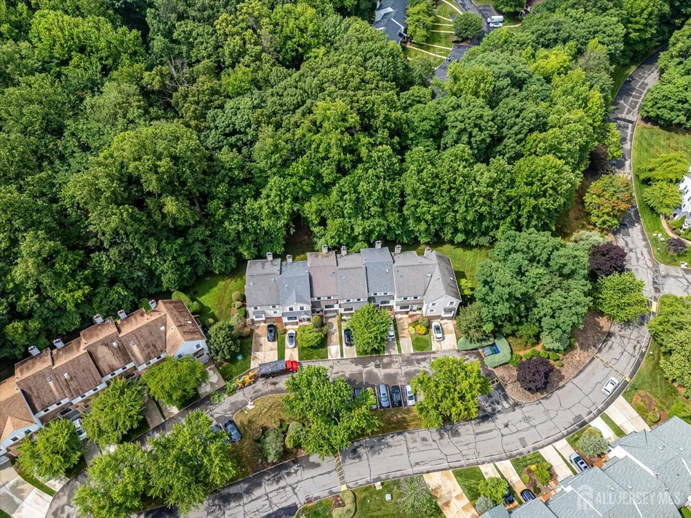 4506 Stonehedge Road Edison, NJ 08820