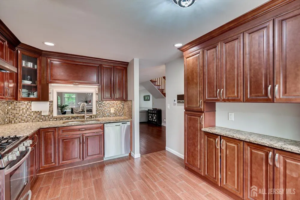 4506 Stonehedge Road Edison, NJ 08820