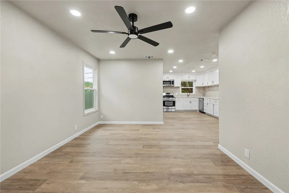 4010 Lowman Street Corpus Christi, TX 78411