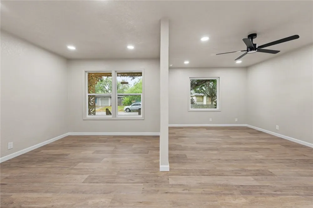 4010 Lowman Street Corpus Christi, TX 78411