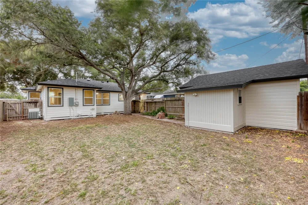 4010 Lowman Street Corpus Christi, TX 78411