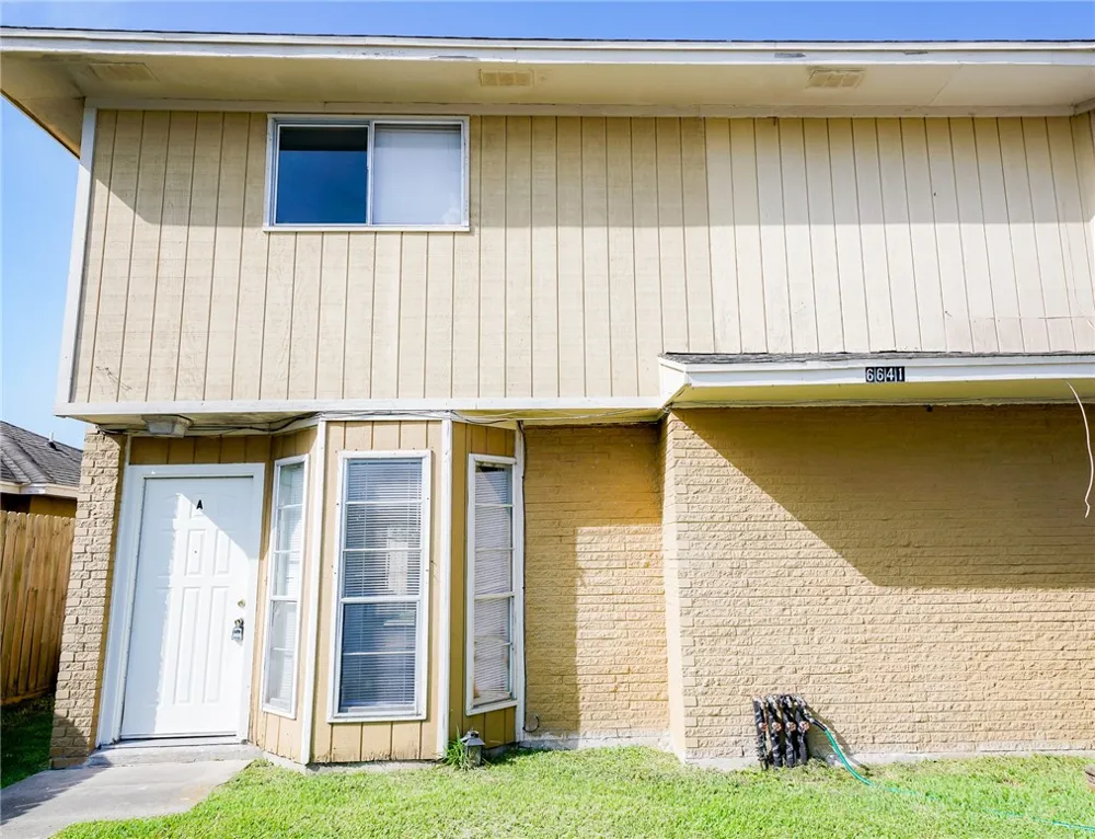 6641 Rhine Drive #A Corpus Christi, TX 78412