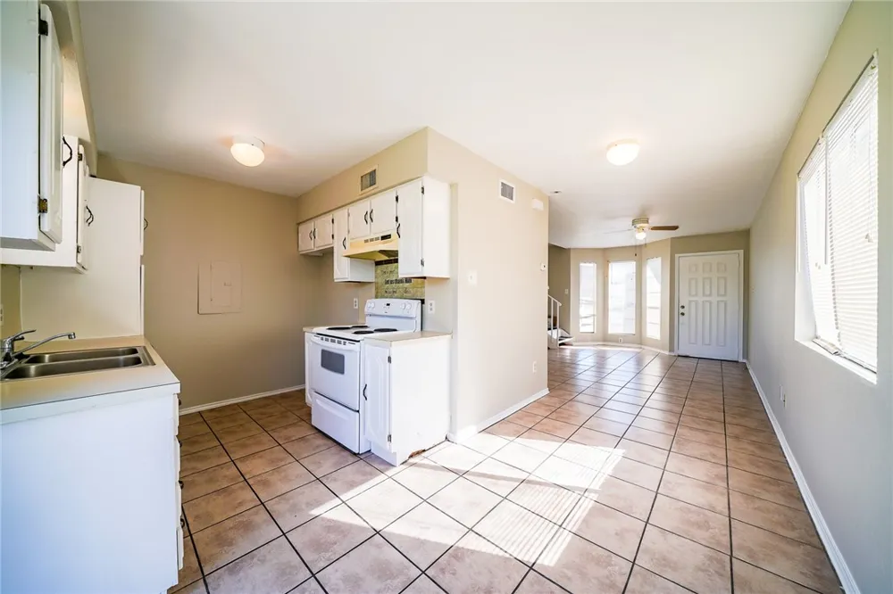 6641 Rhine Drive #A Corpus Christi, TX 78412