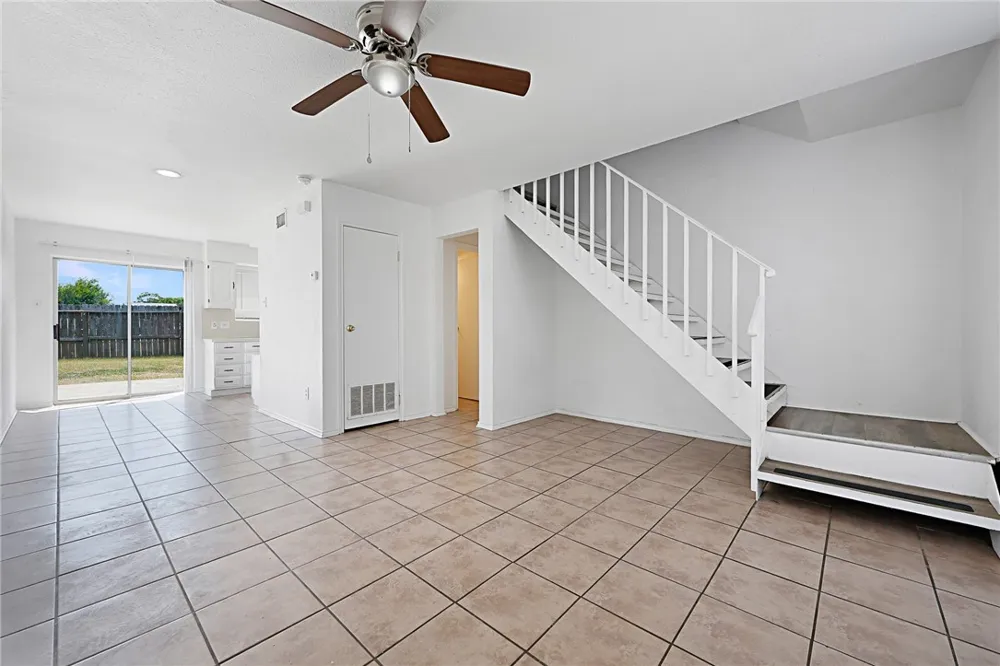 6641 Rhine Drive #A Corpus Christi, TX 78412