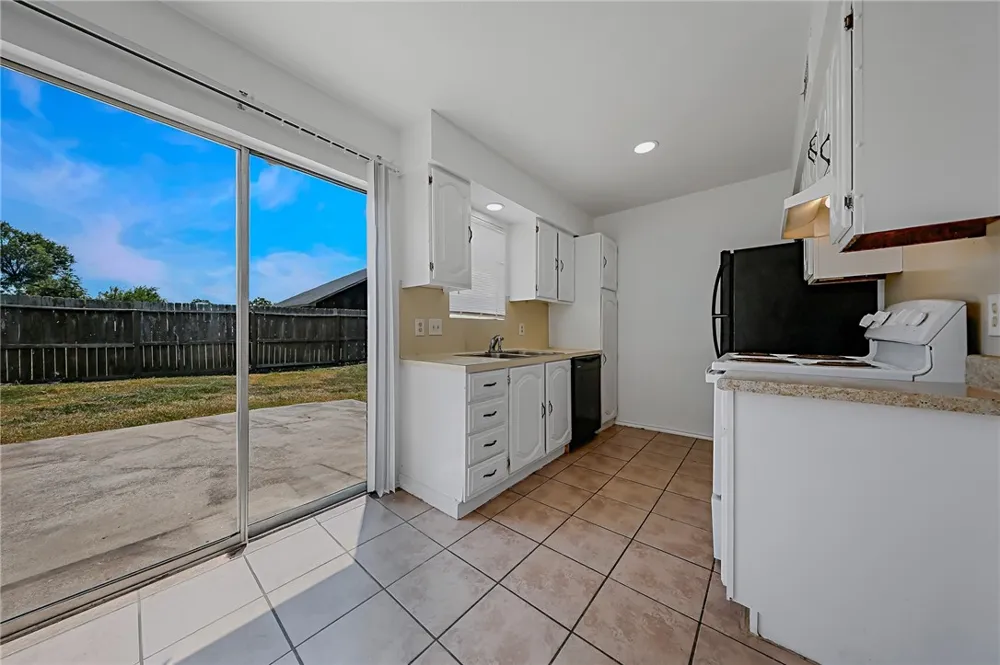 6641 Rhine Drive #A Corpus Christi, TX 78412