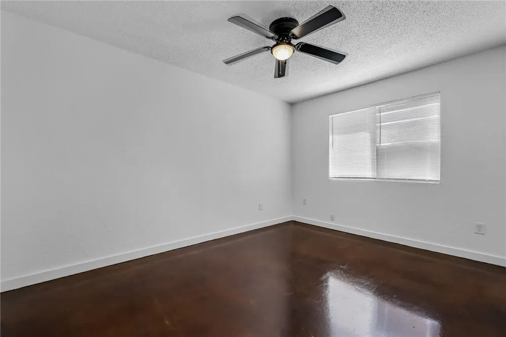 6641 Rhine Drive #B Corpus Christi, TX 78412