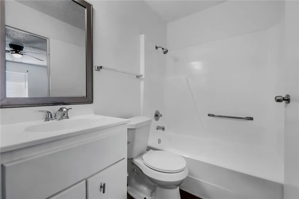 6641 Rhine Drive #B Corpus Christi, TX 78412