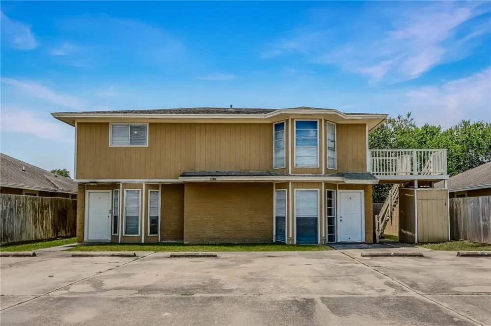 6641 Rhine Drive #B Corpus Christi, TX 78412
