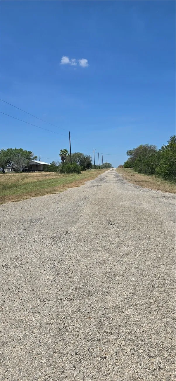 3088 County Road 3088 Orange Grove, TX 78372