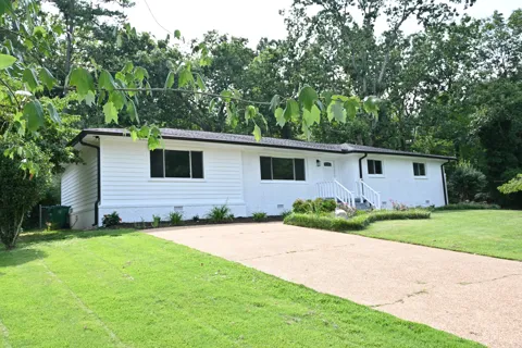 801 Merrimac Circle