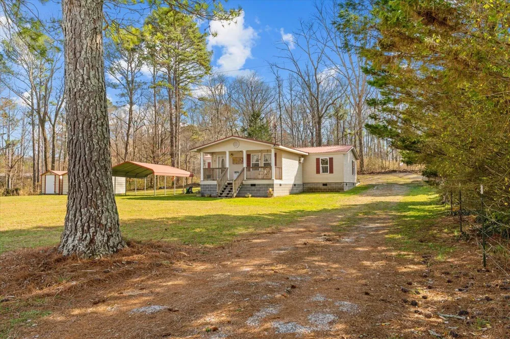 3957 Lodge Road Rocky Face, GA 30740