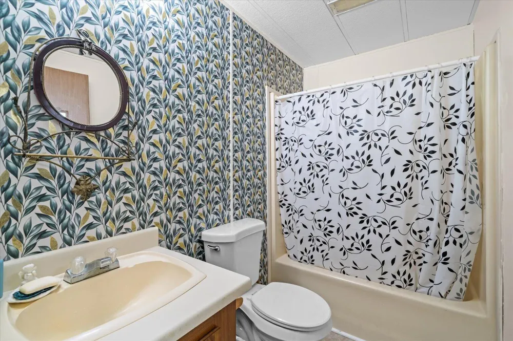 3957 Lodge Road Rocky Face, GA 30740
