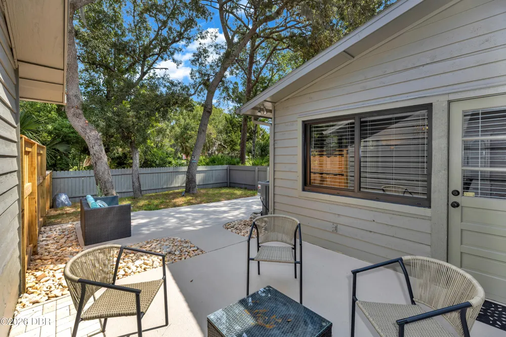 172 Deer Lake Circle Ormond Beach, FL 32174