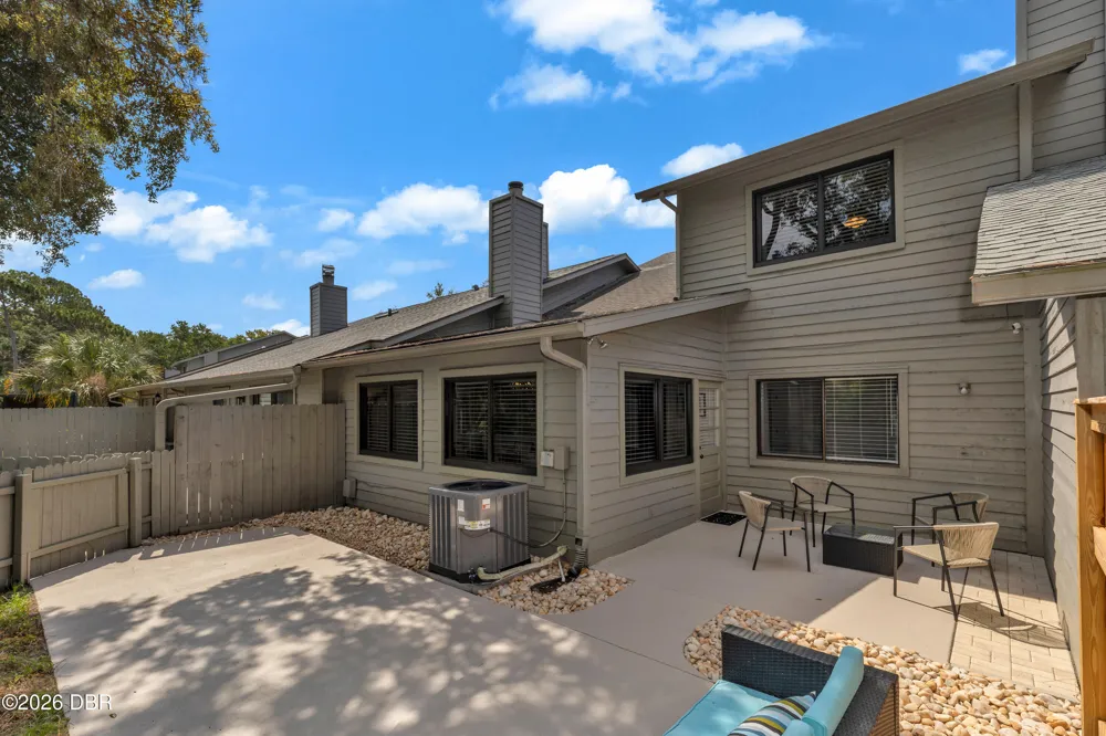 172 Deer Lake Circle Ormond Beach, FL 32174