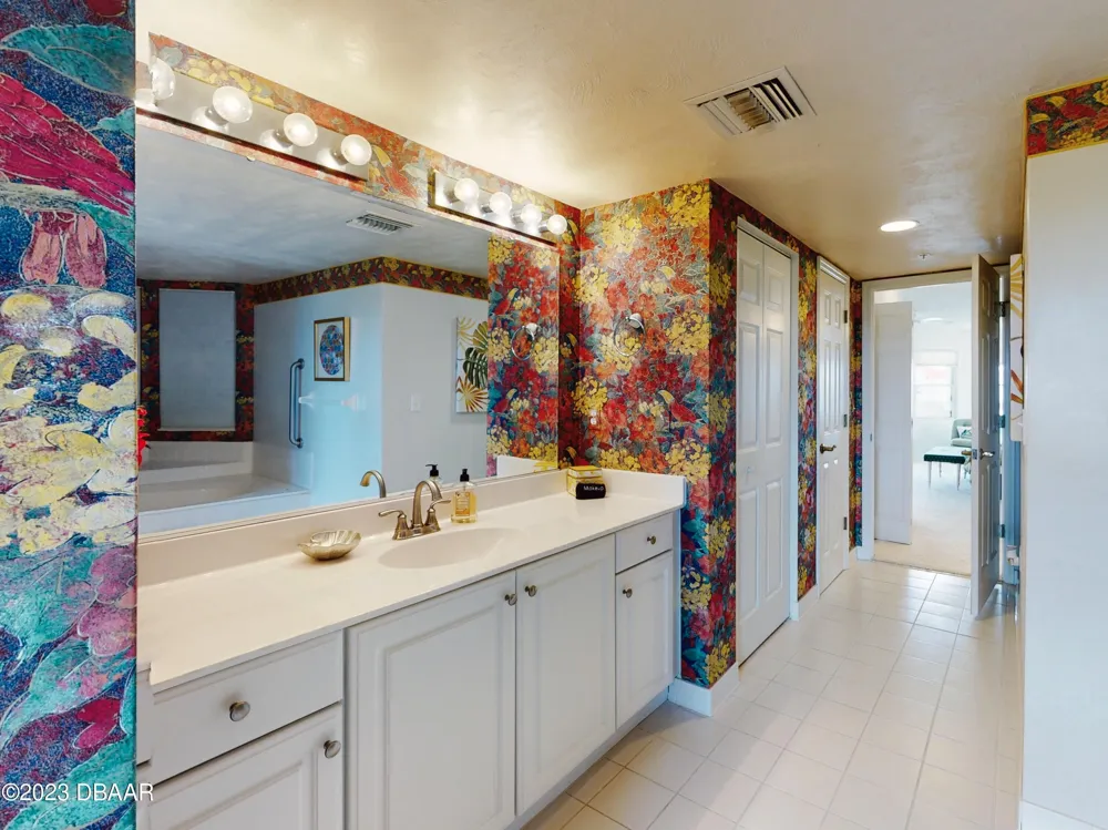 1 John Anderson Drive #PH7 Ormond Beach, FL 32176