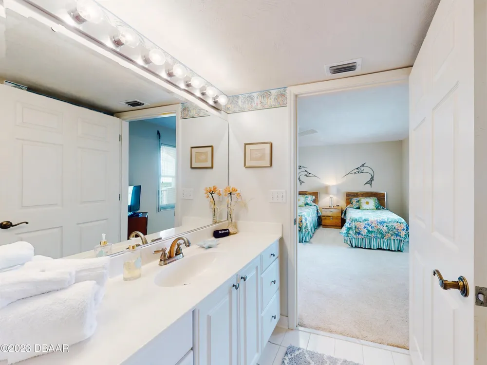 1 John Anderson Drive #PH7 Ormond Beach, FL 32176