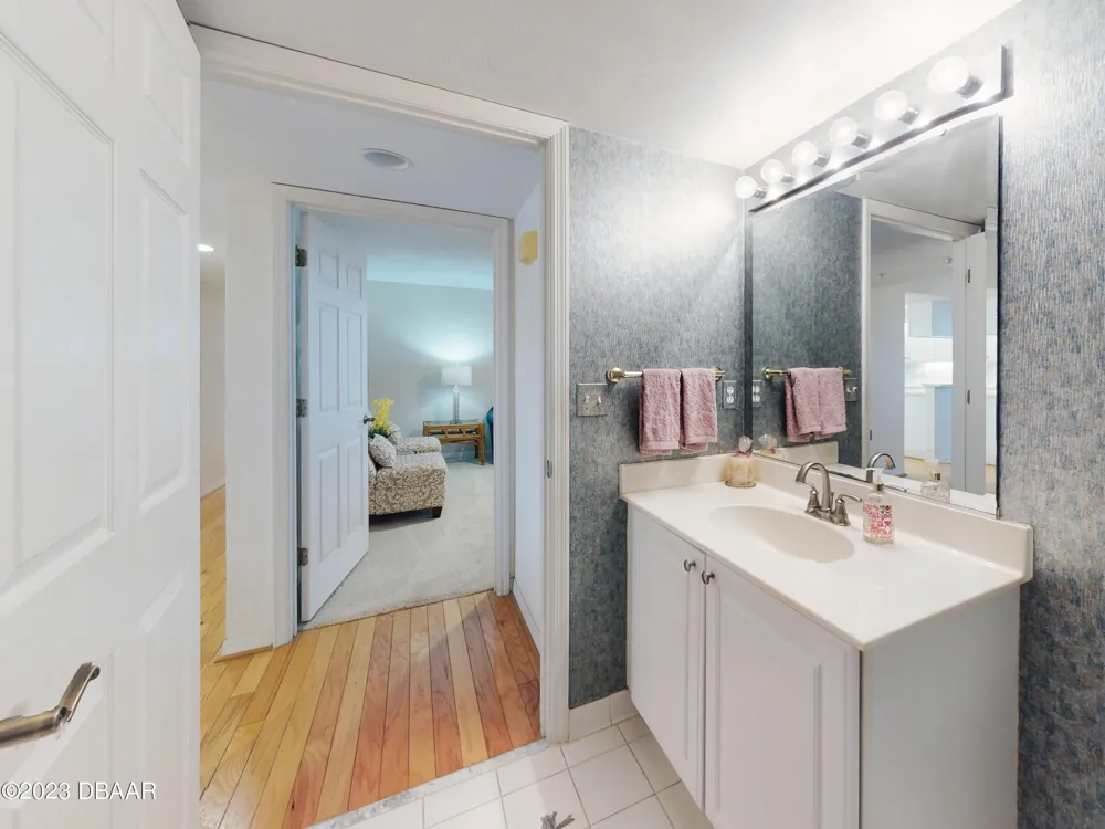 1 John Anderson Drive #PH7 Ormond Beach, FL 32176