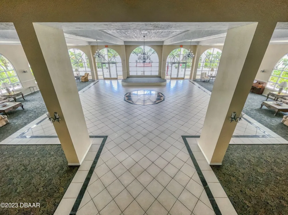 1 John Anderson Drive #PH7 Ormond Beach, FL 32176