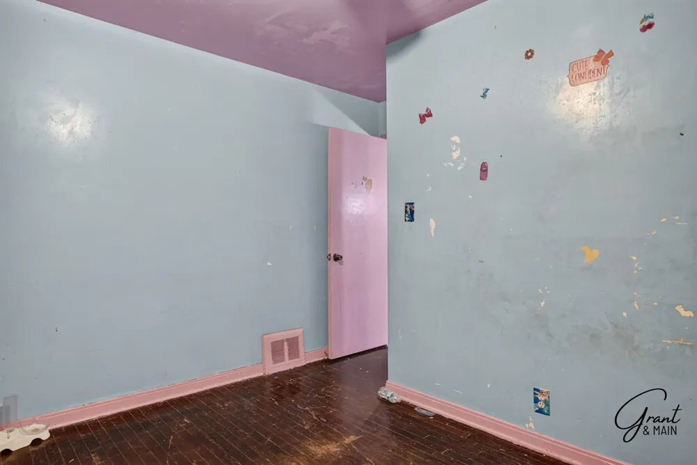 19335 Trinity Street Detroit City, MI 48219