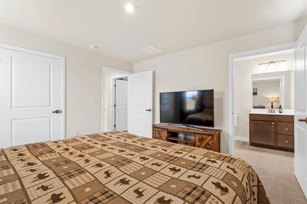 358 Oakleigh Drive Calhoun, GA 30701