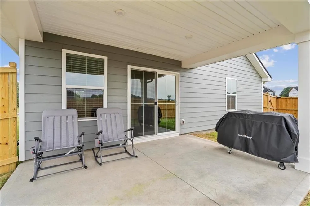 358 Oakleigh Drive Calhoun, GA 30701