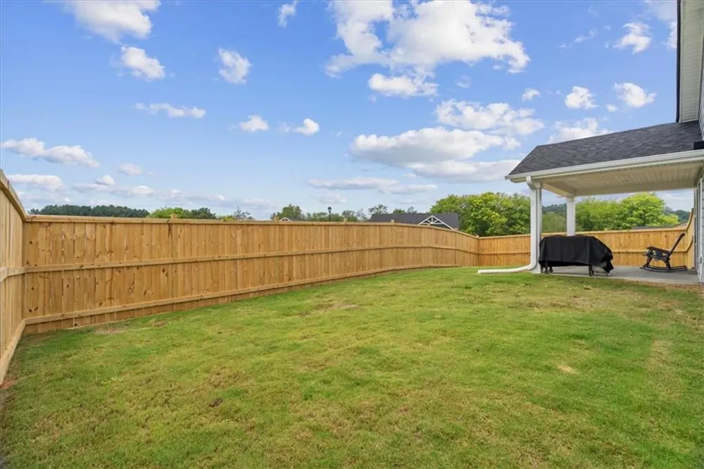 358 Oakleigh Drive Calhoun, GA 30701