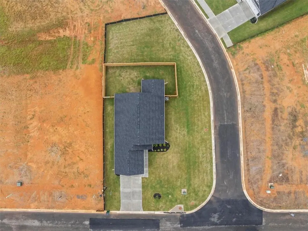 358 Oakleigh Drive Calhoun, GA 30701