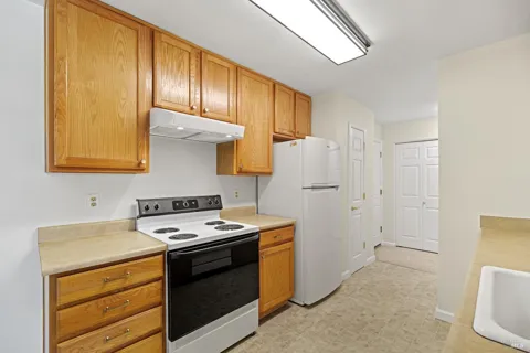 1540 Center Road ##388
