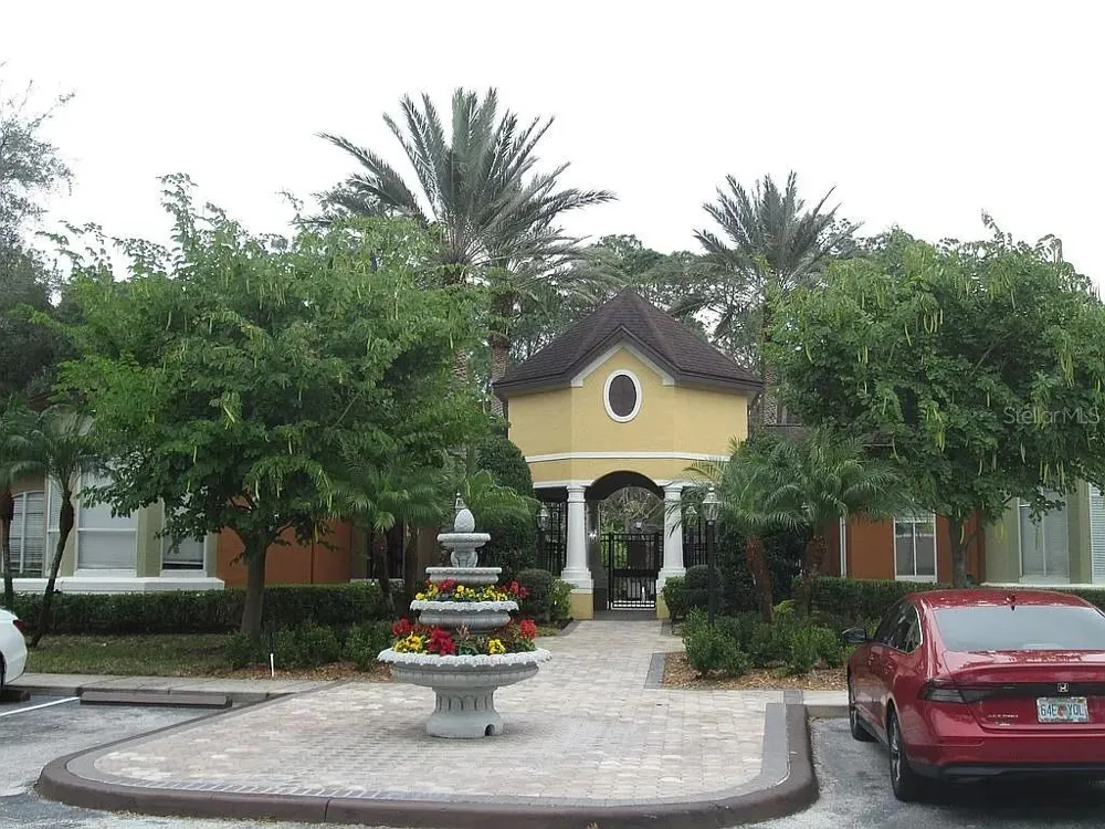 12500 CREST SPRINGS LANE #1027 Orlando, FL 32828