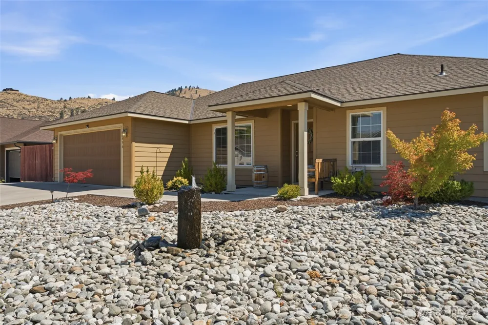 434 Wilson Street Chelan, WA 98816