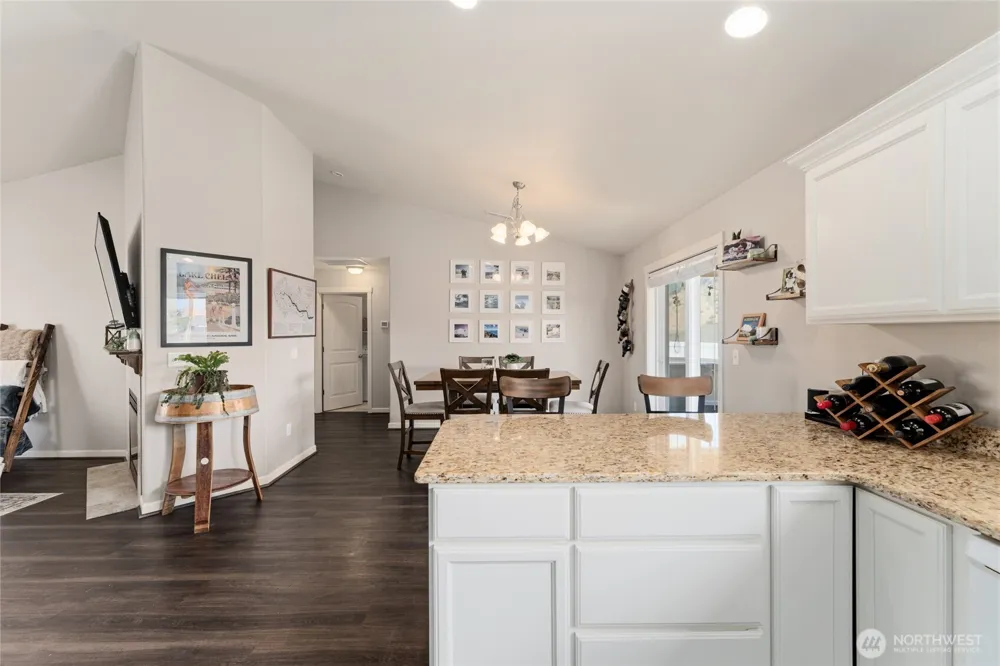 434 Wilson Street Chelan, WA 98816
