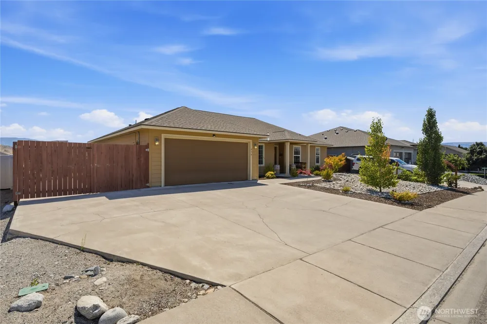 434 Wilson Street Chelan, WA 98816