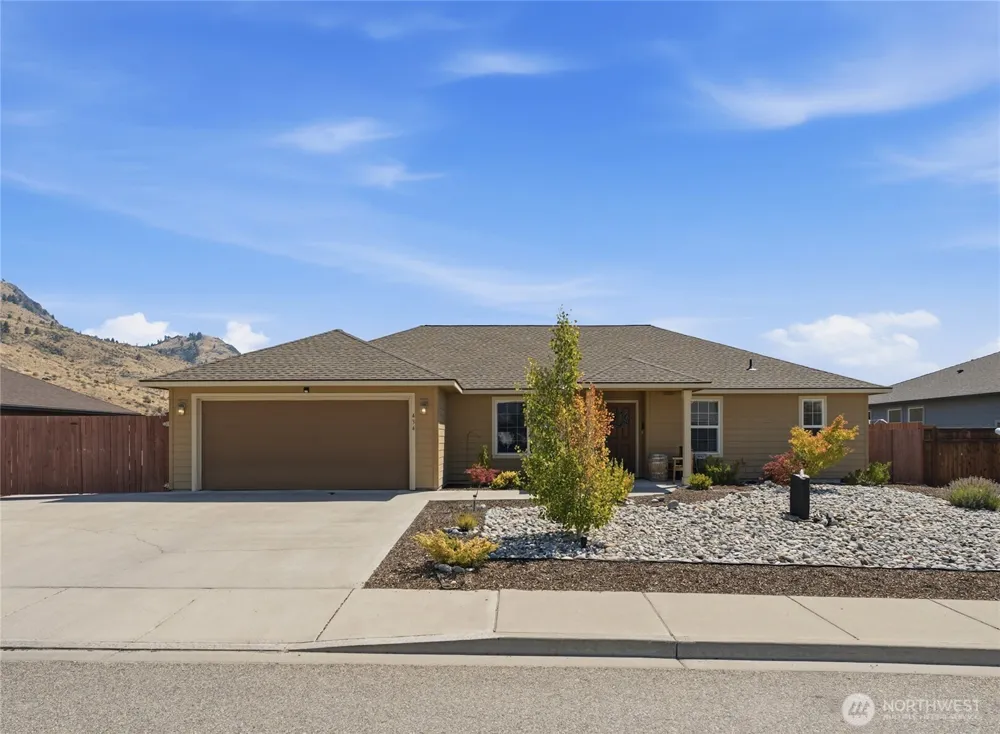 434 Wilson Street Chelan, WA 98816