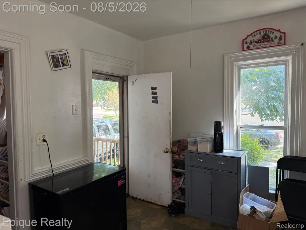 402 Black Street Caro City, MI 48723