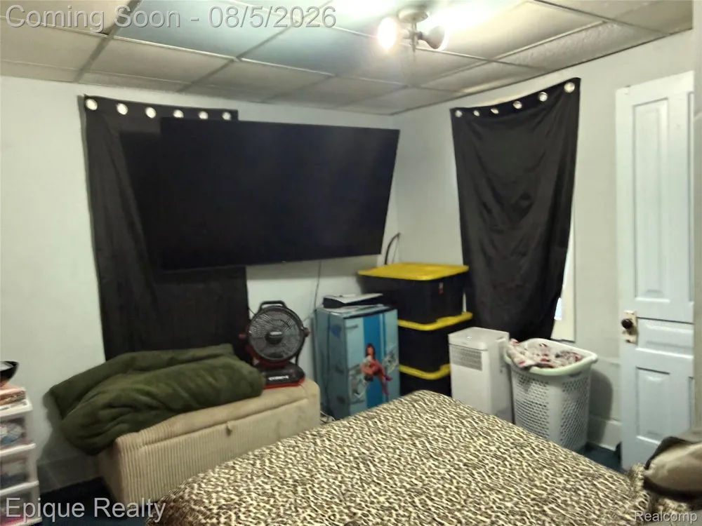 402 Black Street Caro City, MI 48723
