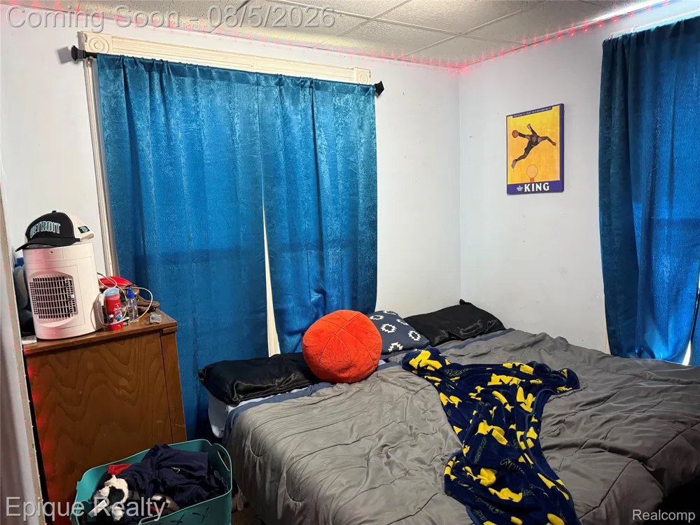 402 Black Street Caro City, MI 48723