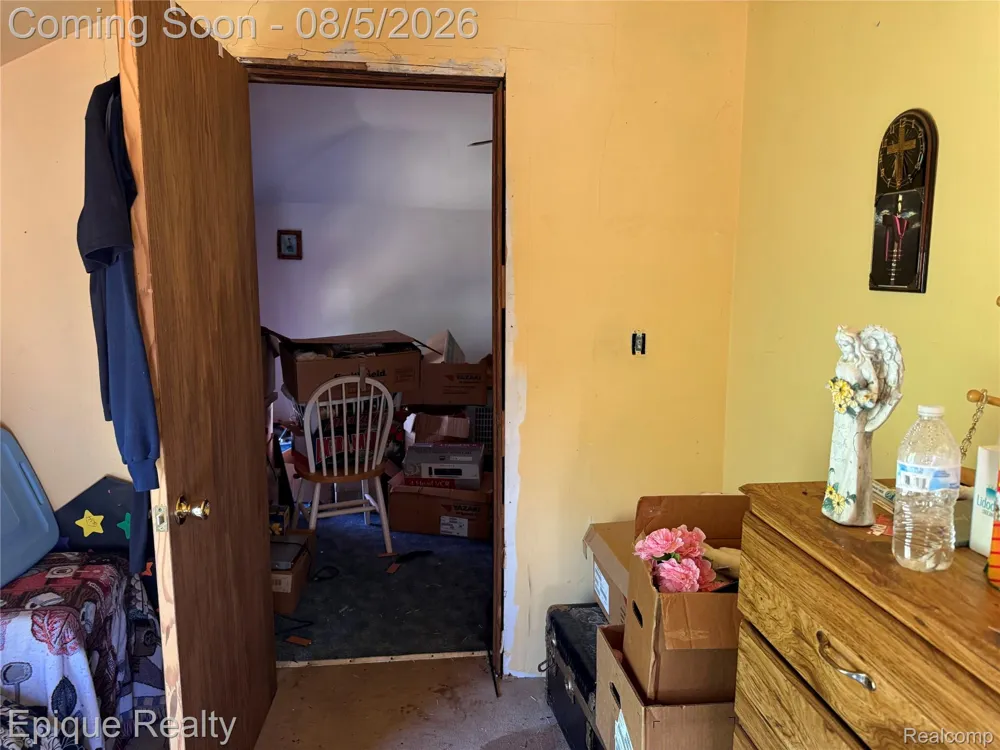 402 Black Street Caro City, MI 48723
