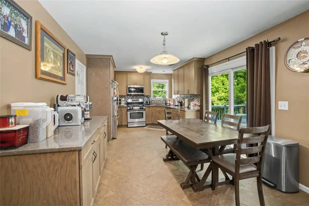 1049 Millard Farmer Road Newnan, GA 30263